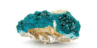 Crystal Clear, by Golnaz Alibagi Crystal Clear by Golnaz Aliibagi