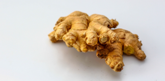 Success drawing wash: How to make, consecrate, and use it Ginger root, photo by Marco Verch
