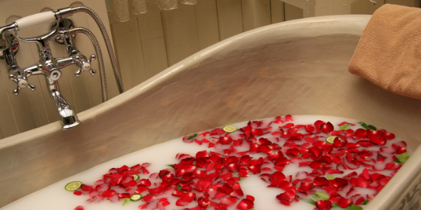 Milk and rose petal bath, photo by Dennis Wong