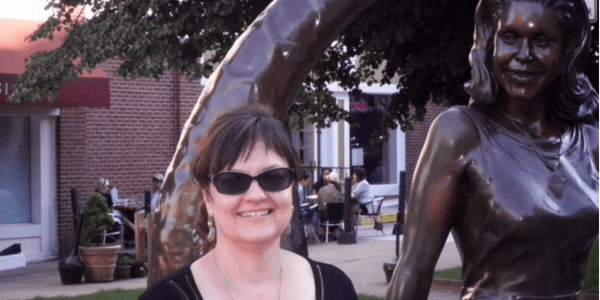 Monica Bodirsky and Samantha Stevens' Bewitched statue, photo by Monica Bodirsky