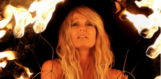 Naked Witch, by Fiona Horne Naked Witch, by Fiona Horne