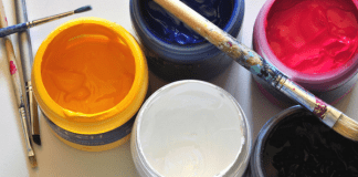 Creative magick: Three spells to find artistic inspiration Paint and brushes, photo by z Q