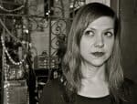 Liz Worth