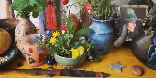 Spring altar, photo by Kathy Crabbe Art