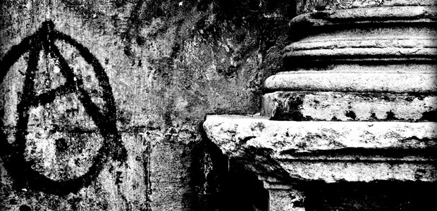 Everything you ever wanted to know about anarchy (but were afraid to ask) Anarchy, photo by luca savettiere