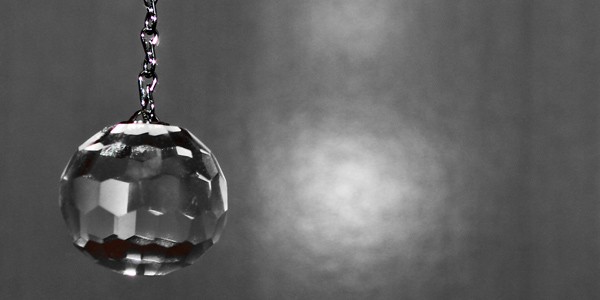 Crystal pendulum, photo by Marcelo deOliveira