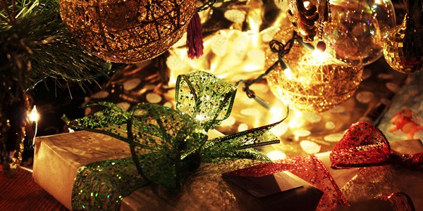 The gift of magick: A holiday guide for skeptics Gift, photo by Jeennoh